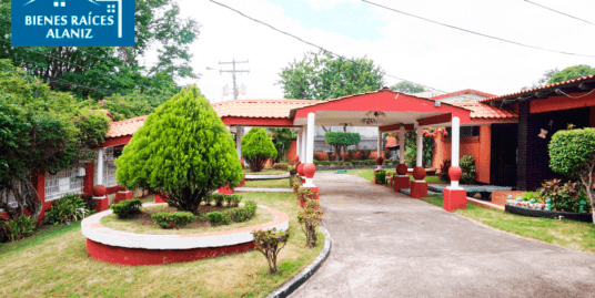 GANGA!!! Se vende linda casa en Las Colinas, Managua